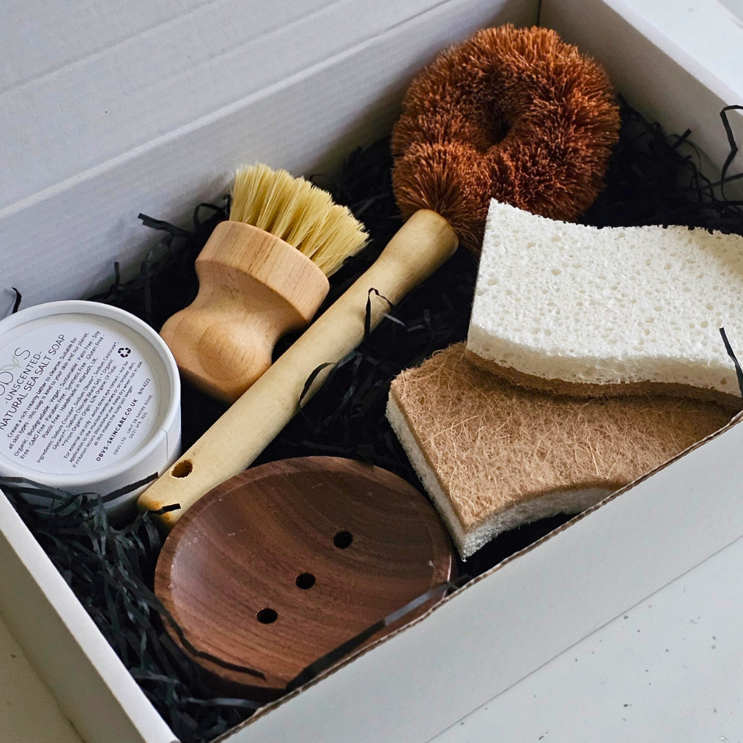 Upgrade your cleaning with the Obvs Eco-Cleaning Starter Kit! Includes plastic-free brushes, sponges, soap dish, and organic multipurpose soap. Sustainable and effective!